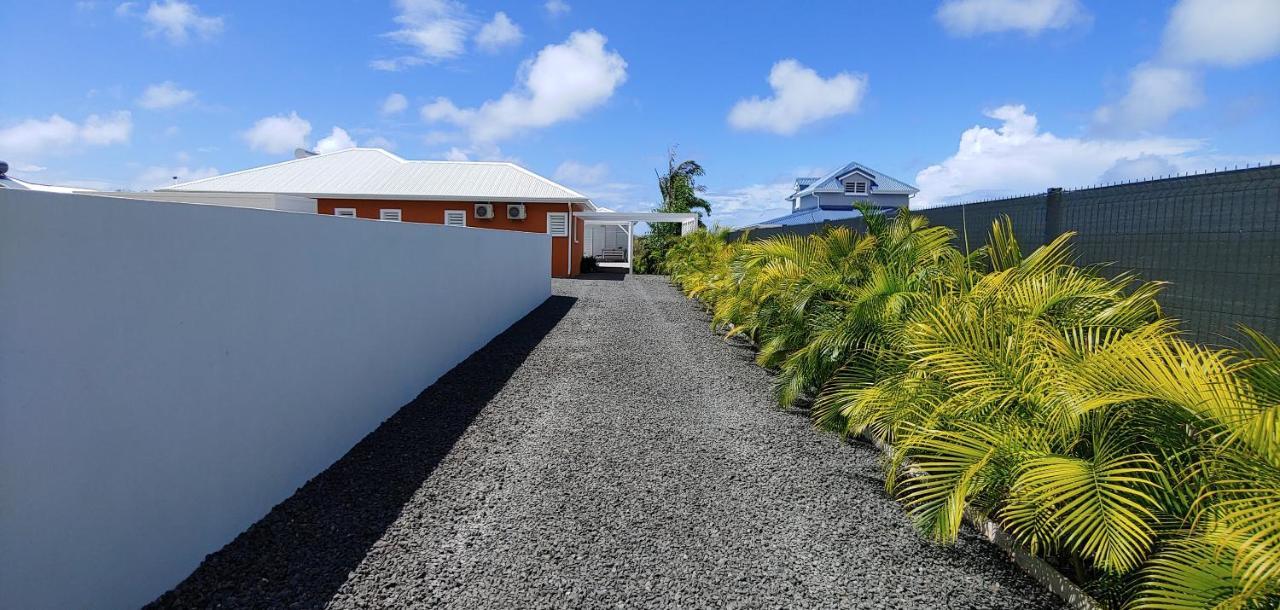 Villa Fleur De Goyave - Tres Bien Ventilee - Vue Degagee Saint-Francois  Exterior foto